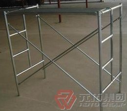 建筑門(mén)式腳手架配件有哪些？