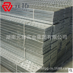 建筑鋼架板多重？