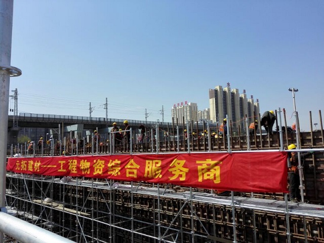 腳手架施工現(xiàn)場(chǎng)腳手架廠(chǎng)家元拓集團(tuán)