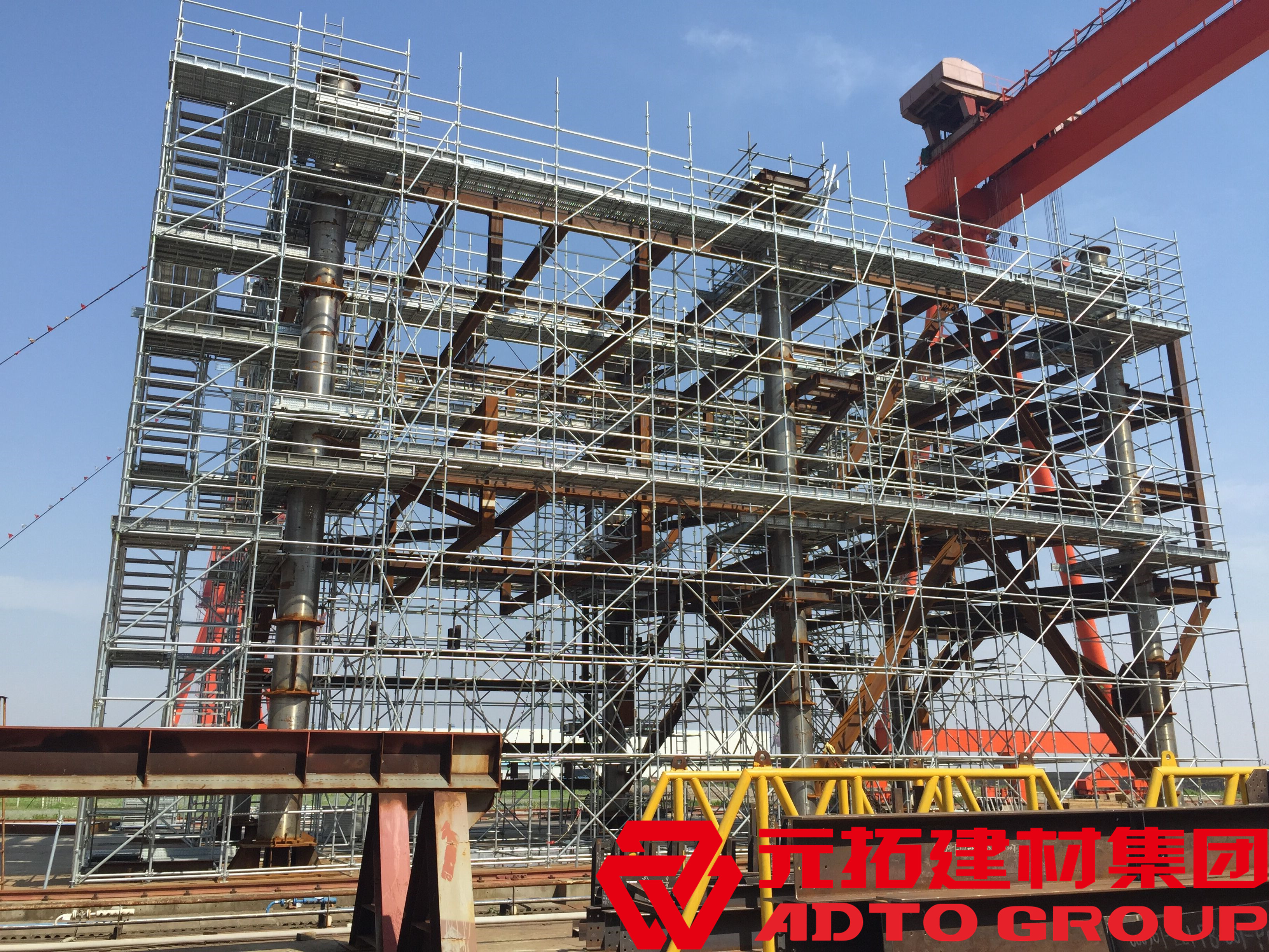 承插型盤扣式腳手架有哪些特點，與鋼管腳手架有何區(qū)別？