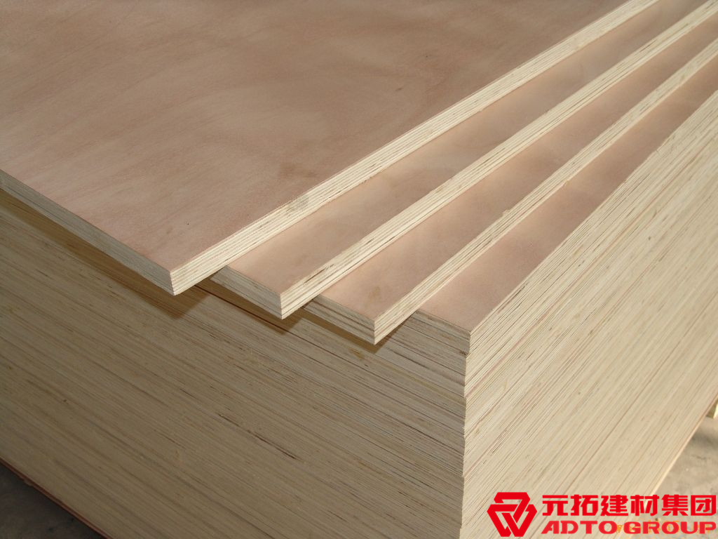 建筑模板生產(chǎn)廠哪家好？元拓木模板廠家怎么樣？