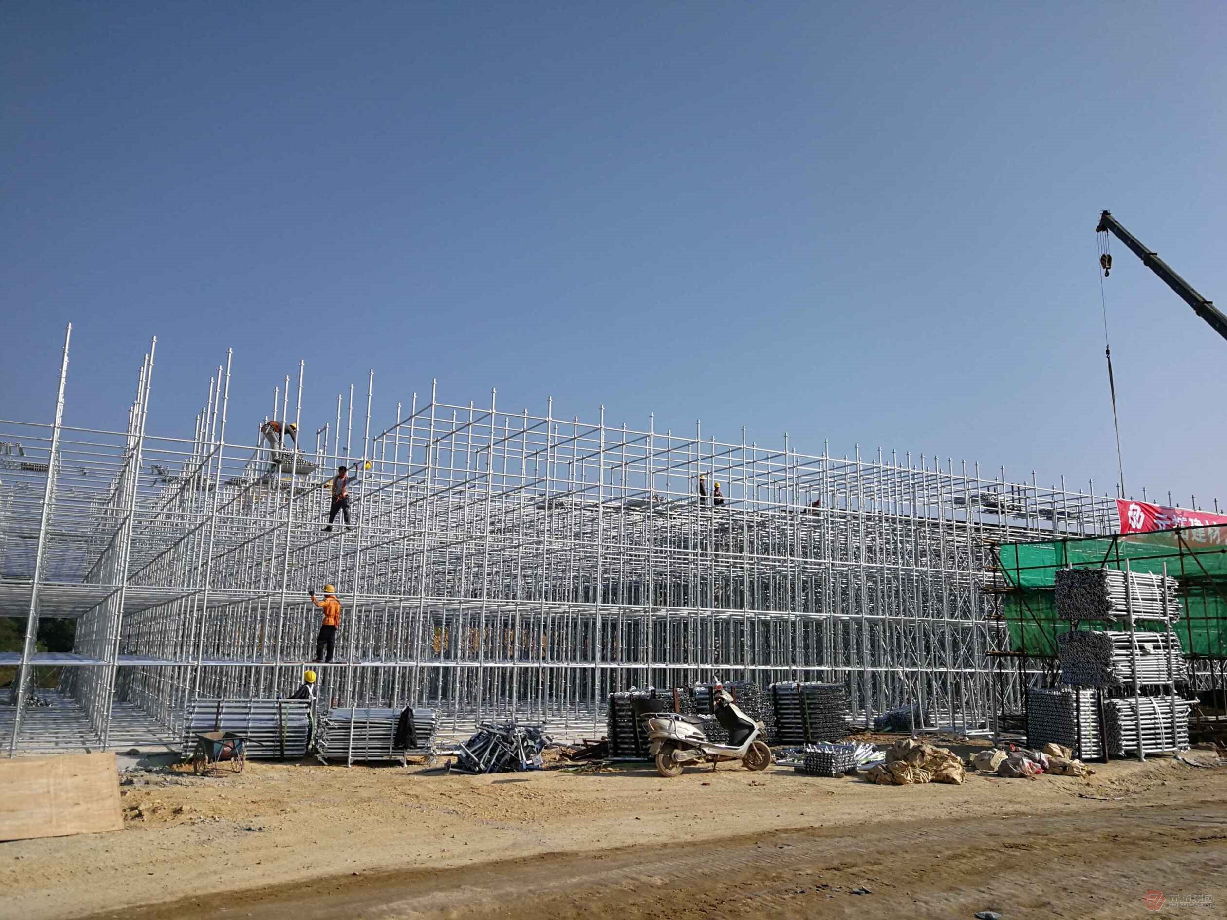 盤扣式腳手架在搭建過程中需要遵守哪些規(guī)范？